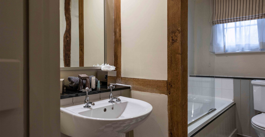 The Swan at Lavenham - stay - Gainsborough Bedroom 3 - bathroom