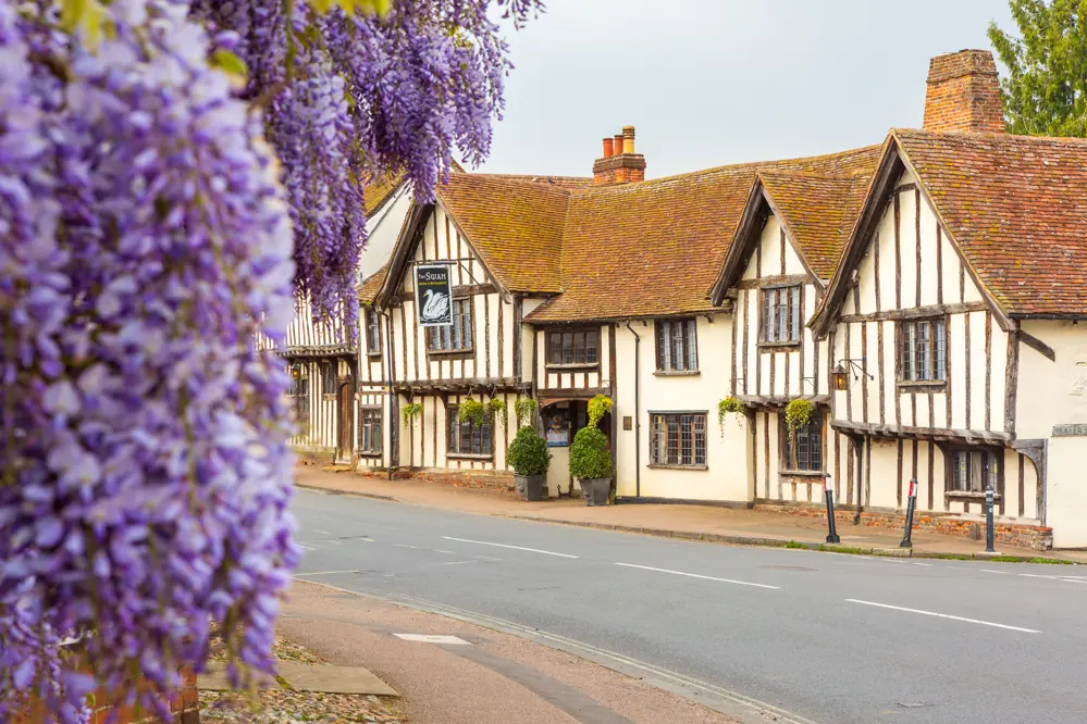 The Swan is not one building but several medieval ones joined up over the centuries, including the old Wool Hall next door, which is why no two bedrooms are quite the same shape.